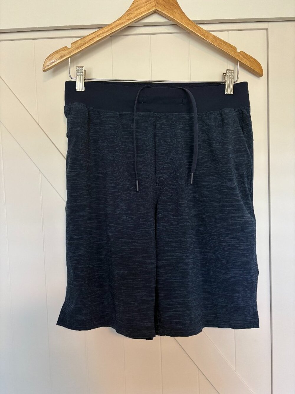 Lululemon T.H.E. Short 9" Linerless Men's Medium Heathered Navy EUC